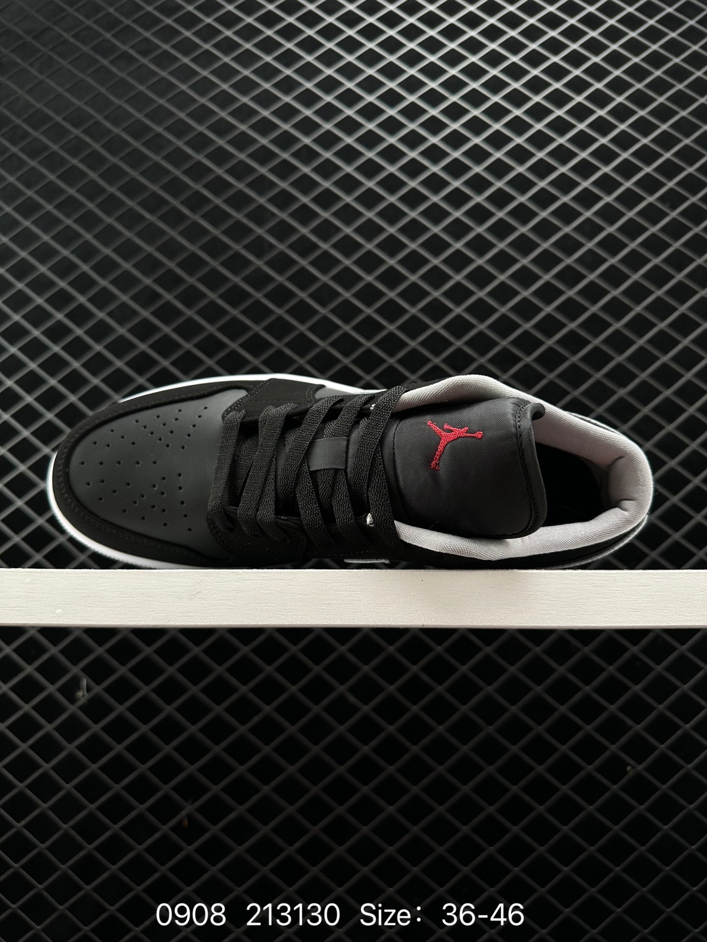 Nike Air Jordan 1 Low AJ1